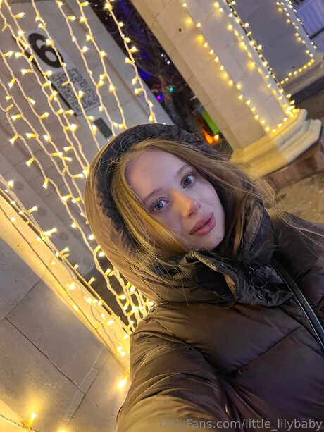 Nacktes geleaktes OnlyFans-Foto von Little Lilybaby