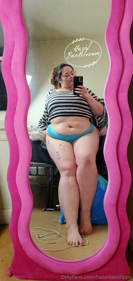 Nacktes geleaktes OnlyFans-Foto von Hazelbaesilppv