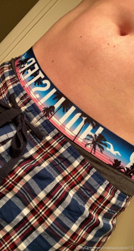Nacktes geleaktes OnlyFans-Foto von Mikwasowski15