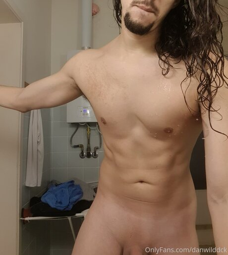 Nacktes geleaktes OnlyFans-Foto von Danwilddck