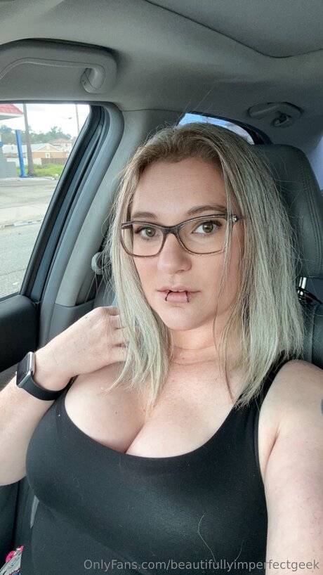 Beautifullyimperfectgeek