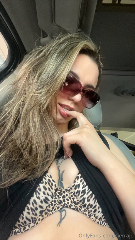 Nacktes geleaktes OnlyFans-Foto von Charisma J