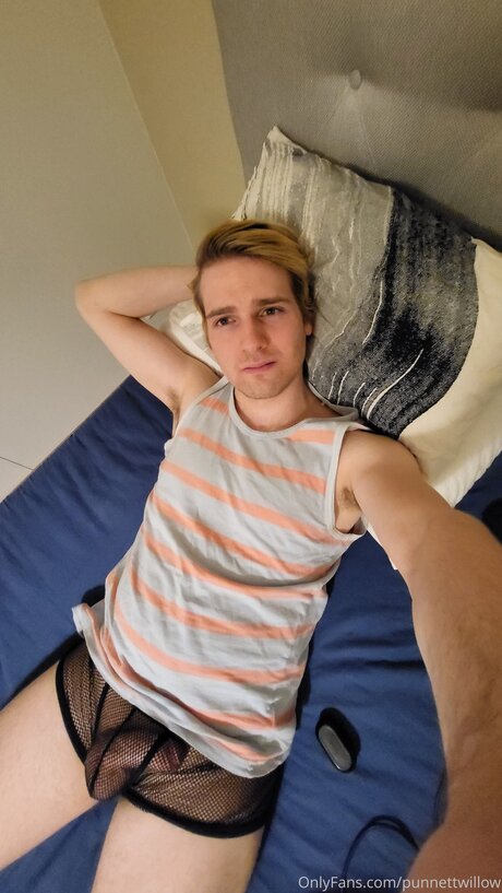Nacktes geleaktes OnlyFans-Foto von Punnettwillow