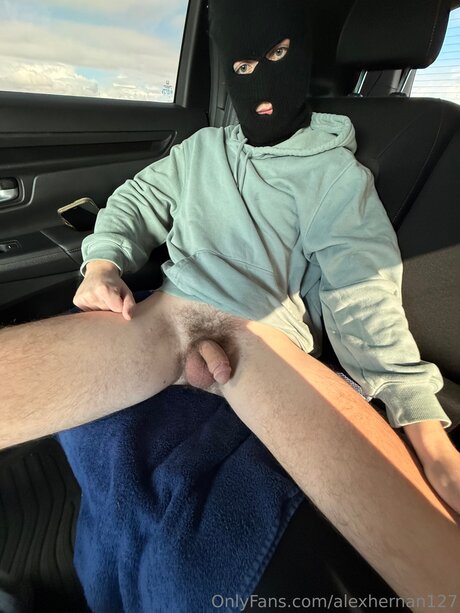 Nacktes geleaktes OnlyFans-Foto von Alexhernan127