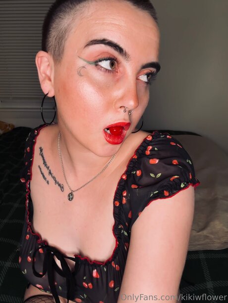 Kikiwflower