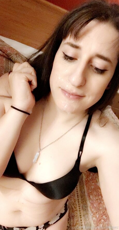 Violetreyez