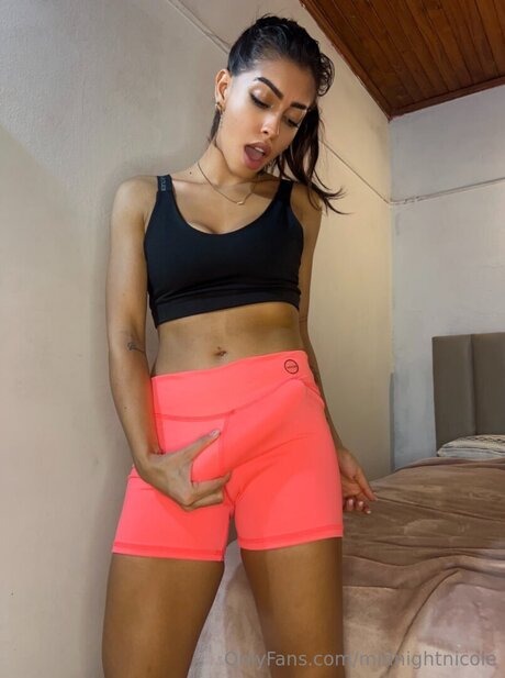 Midnightnicole