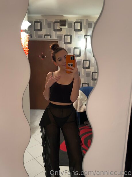 Anniecutee