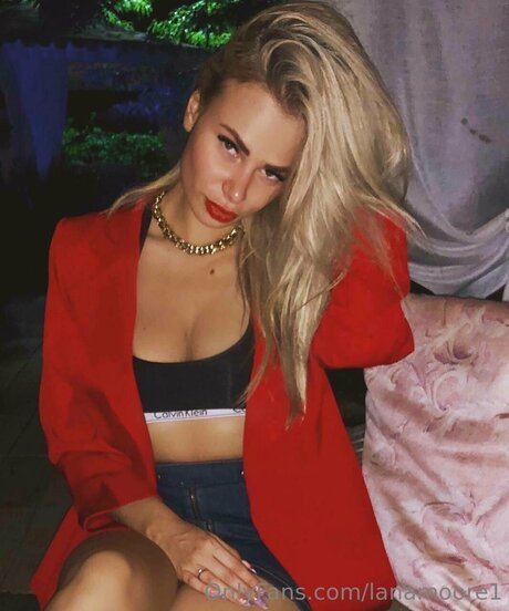 Lanamoore1