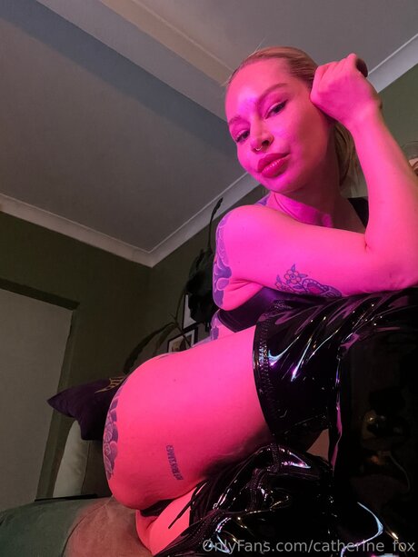 Nacktes geleaktes OnlyFans-Foto von Catherine Fox