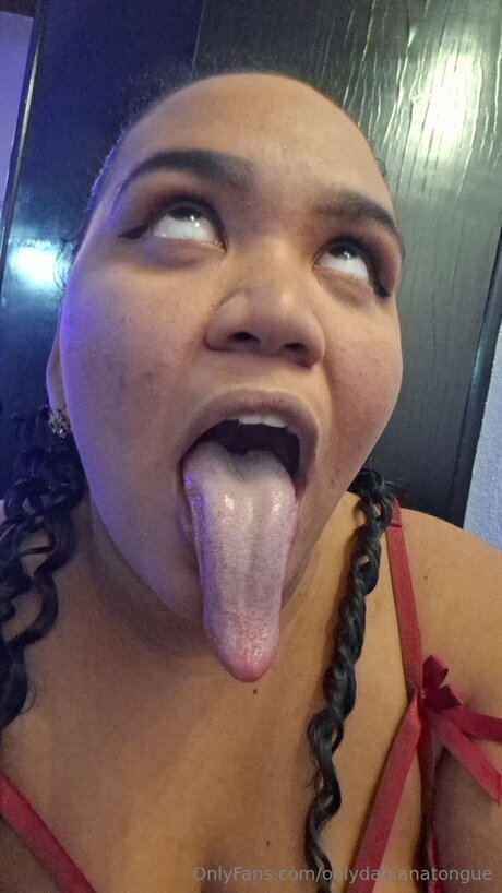 Onlydahianatongue
