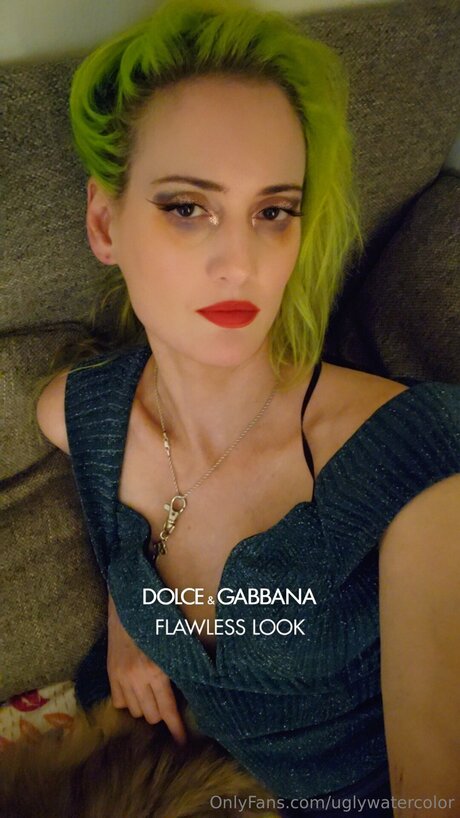 Nacktes geleaktes OnlyFans-Foto von Uglywatercolor