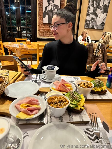 Nacktes geleaktes OnlyFans-Foto von Albagomez