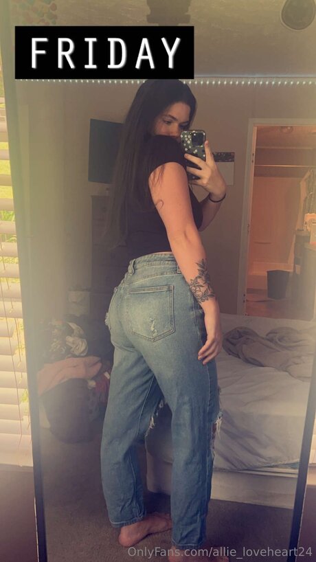 Allie Loveheart24