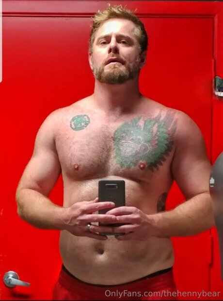 Thehennybear