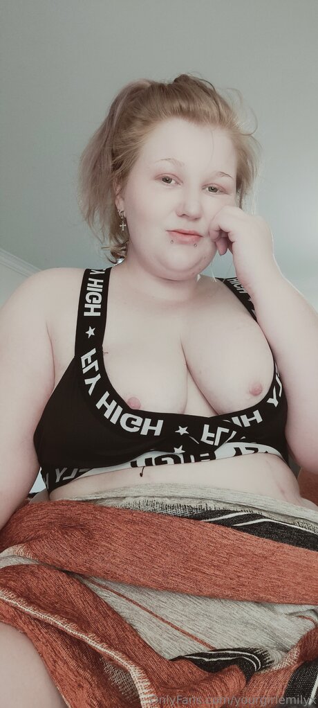Yourgirlemilyx