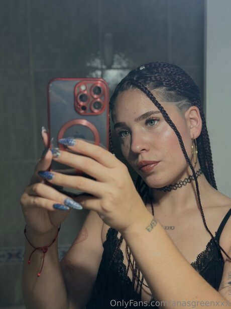 Nacktes geleaktes OnlyFans-Foto von Anasgreenxxx
