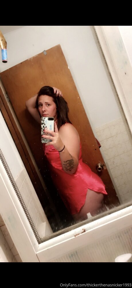 Nacktes geleaktes OnlyFans-Foto von Thickerthenasnicker1993