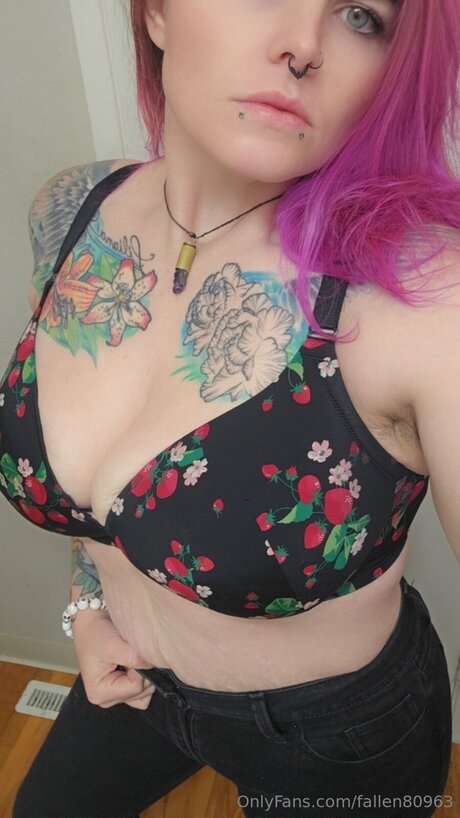 Nacktes geleaktes OnlyFans-Foto von Fallen80963
