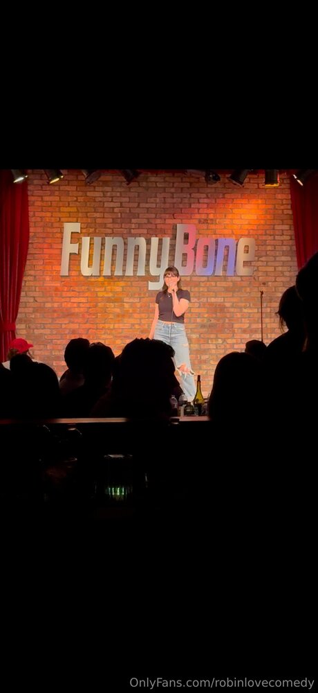 Robinlovecomedy
