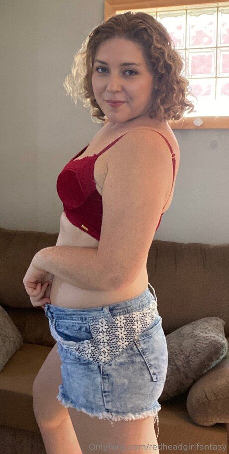 Redheadgirlfantasy