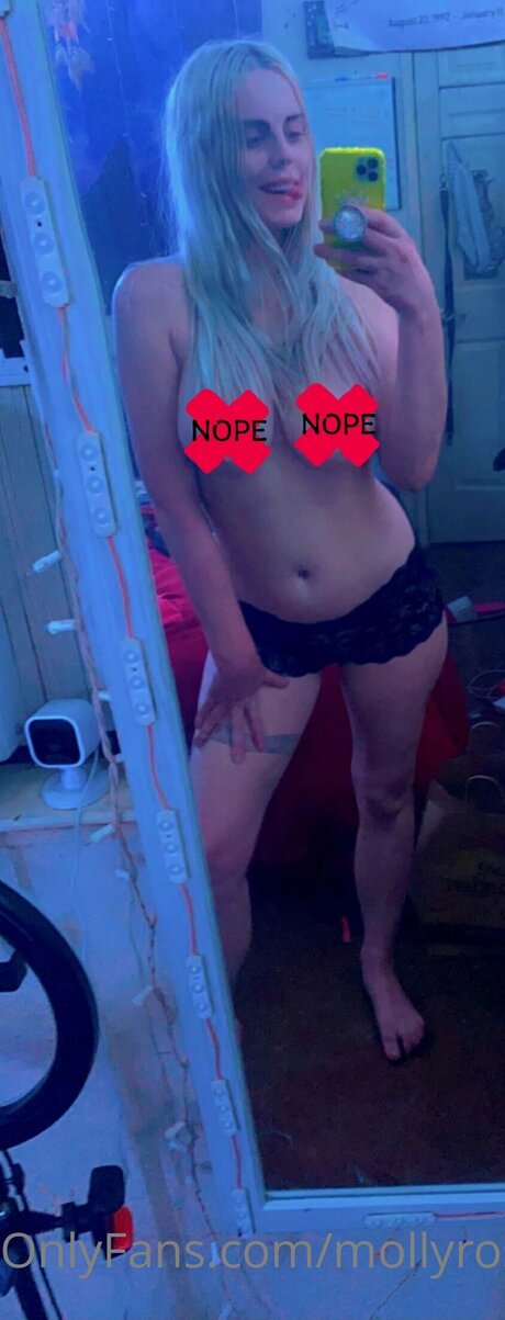Mollyrosemoon