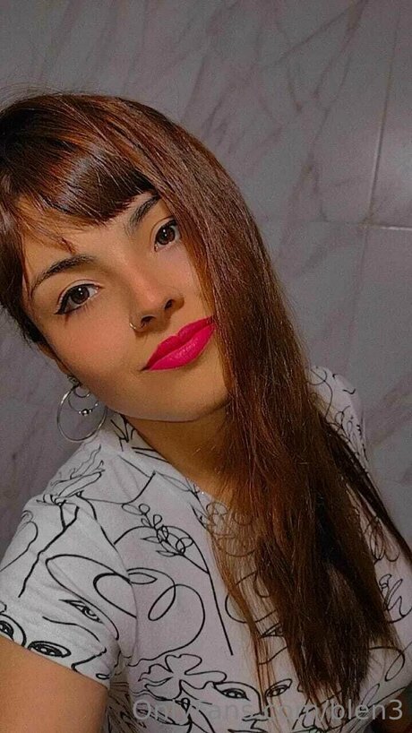 Nacktes geleaktes OnlyFans-Foto von Blen3