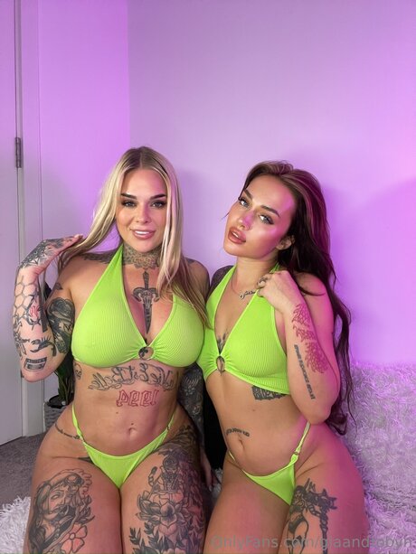 Nacktes geleaktes OnlyFans-Foto von Giaandrobyn
