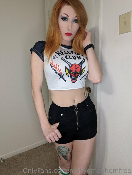 Nacktes geleaktes OnlyFans-Foto von Mollydmayhemfree