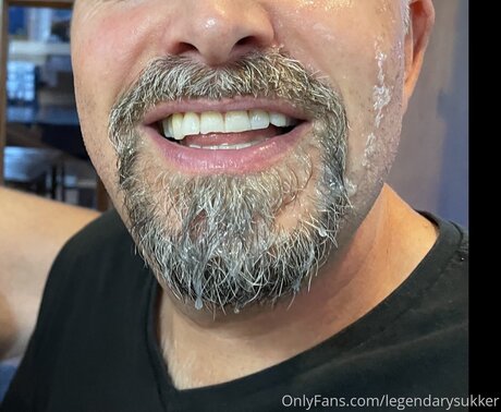 Nacktes geleaktes OnlyFans-Foto von Legendarysukker