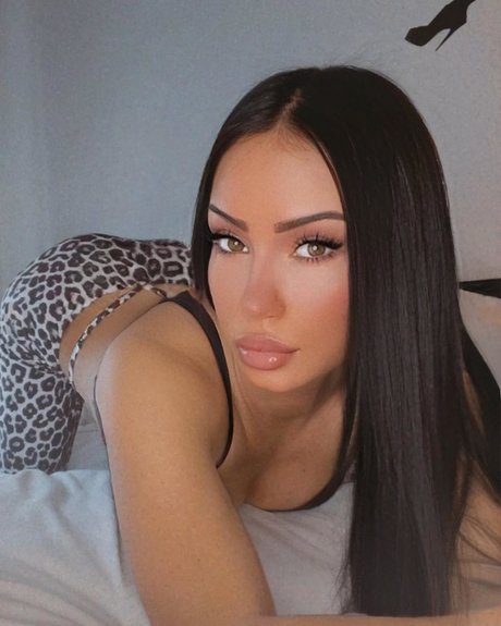 Nacktes geleaktes OnlyFans-Foto von Savage Galri