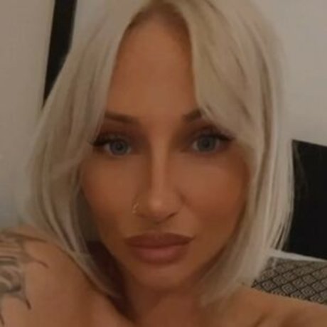 Nacktes geleaktes OnlyFans-Foto von Cshepx