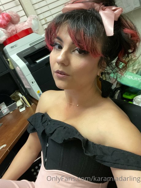 Nacktes geleaktes OnlyFans-Foto von Karamia Darling