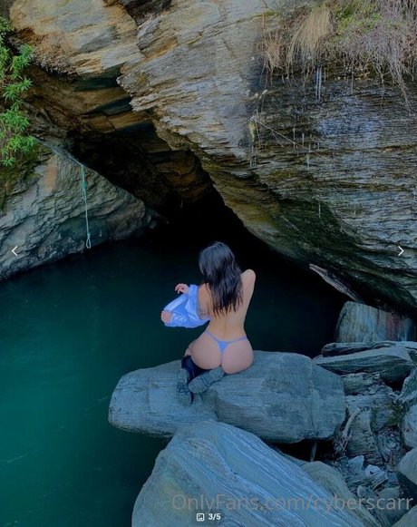 Nacktes geleaktes OnlyFans-Foto von Cyberscarr