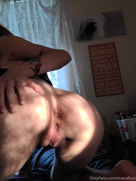 Nacktes geleaktes OnlyFans-Foto von Inarafoxx