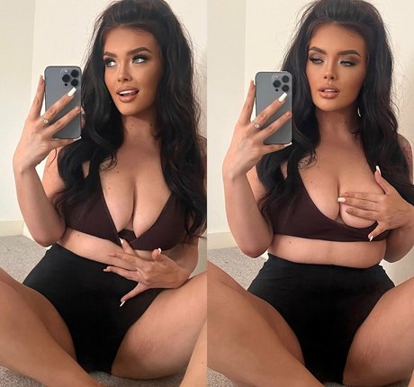 Nacktes geleaktes OnlyFans-Foto von Louisamaya