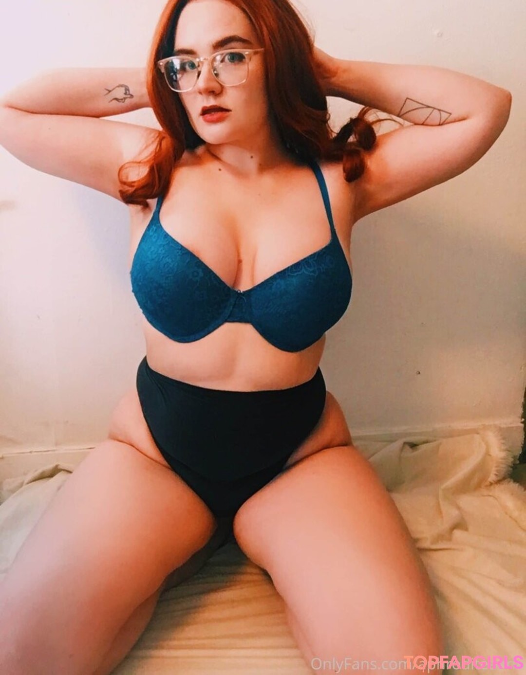 Nacktes geleaktes OnlyFans-Foto von Allisonivyx #1154