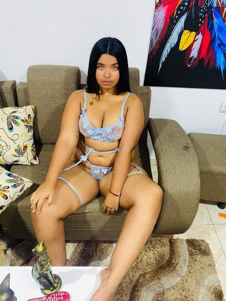 Nacktes geleaktes OnlyFans-Foto von Angie Acosta