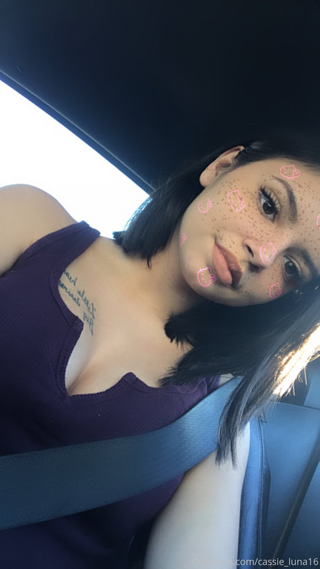 Nacktes geleaktes OnlyFans-Foto von Cassie Luna
