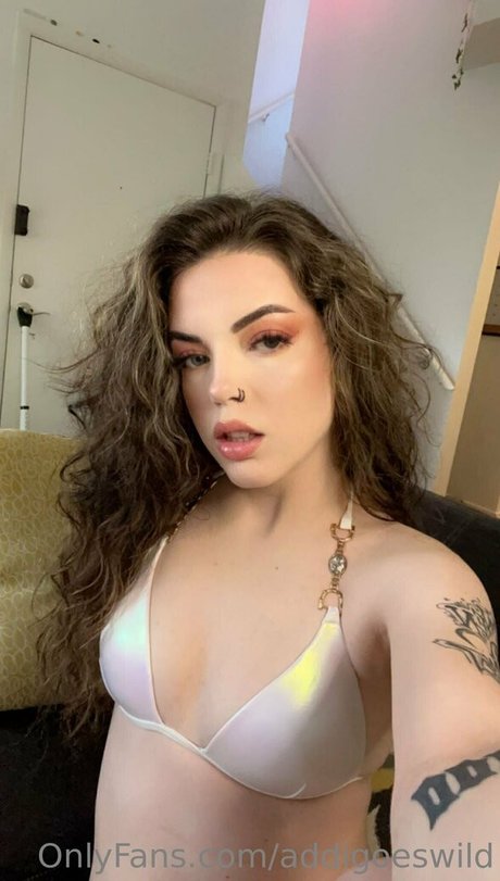 Nacktes geleaktes OnlyFans-Foto von Addi
