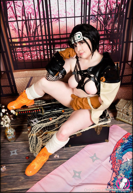 Nacktes geleaktes OnlyFans-Foto von Foxy Cosplay