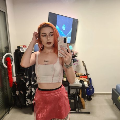 Nacktes geleaktes OnlyFans-Foto von Velnick