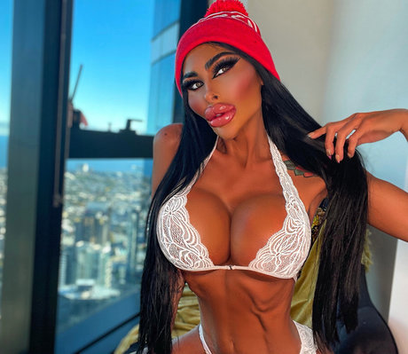 Nacktes geleaktes OnlyFans-Foto von Tarajayn3