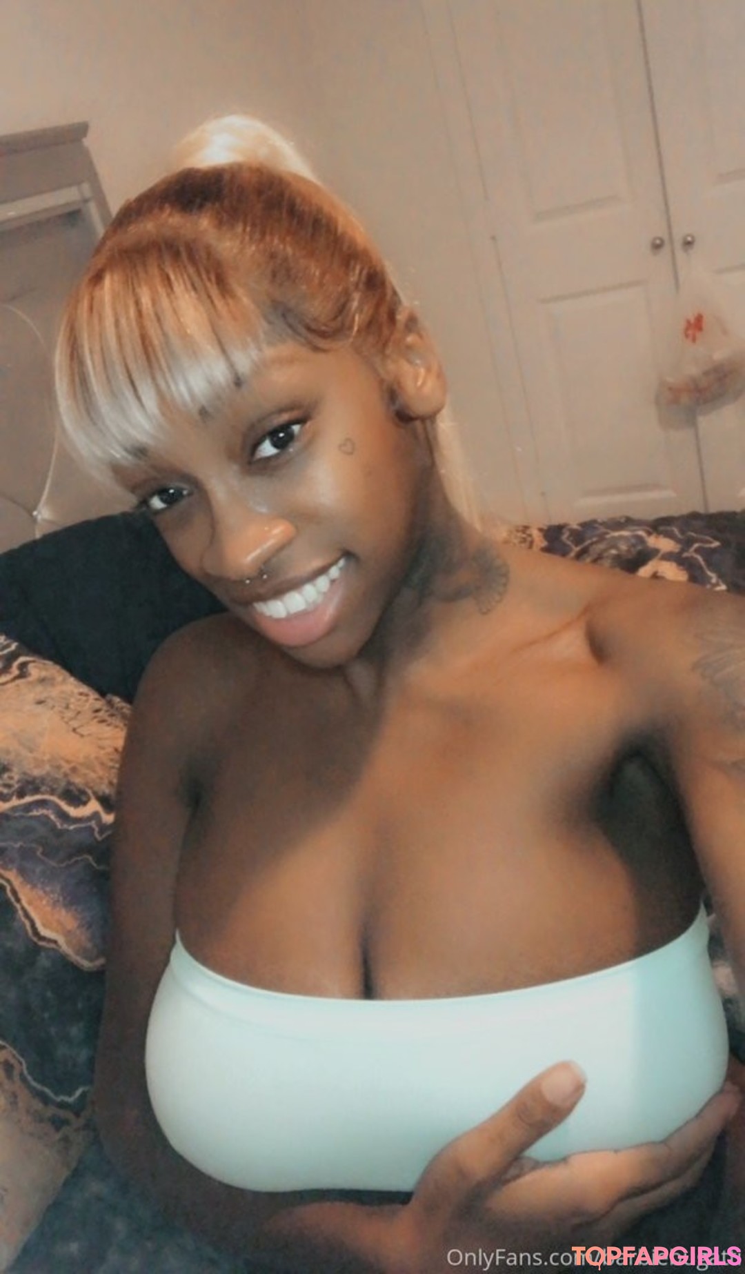 Nacktes geleaktes OnlyFans-Foto von Barbie Bugatti #1005
