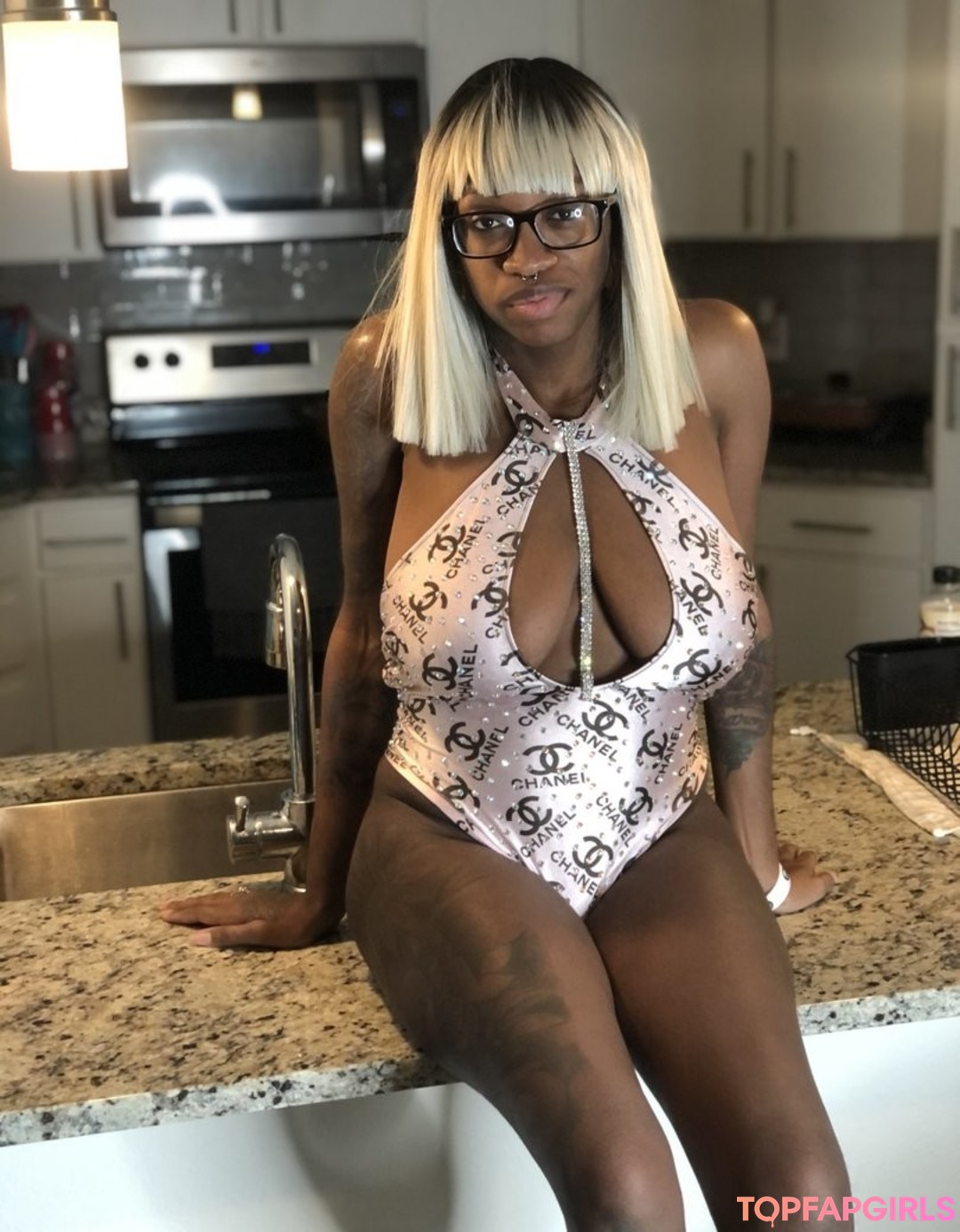 Nacktes geleaktes OnlyFans-Foto von Barbie Bugatti #1293