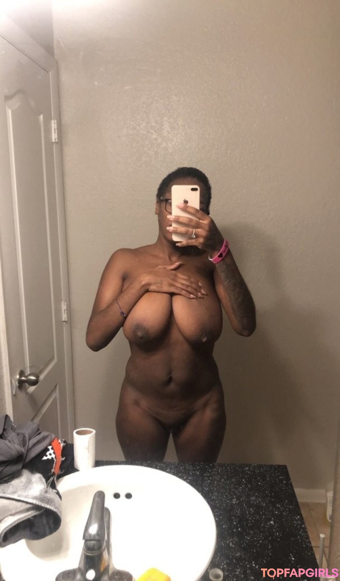 Nacktes geleaktes OnlyFans-Foto von Barbie Bugatti #1353