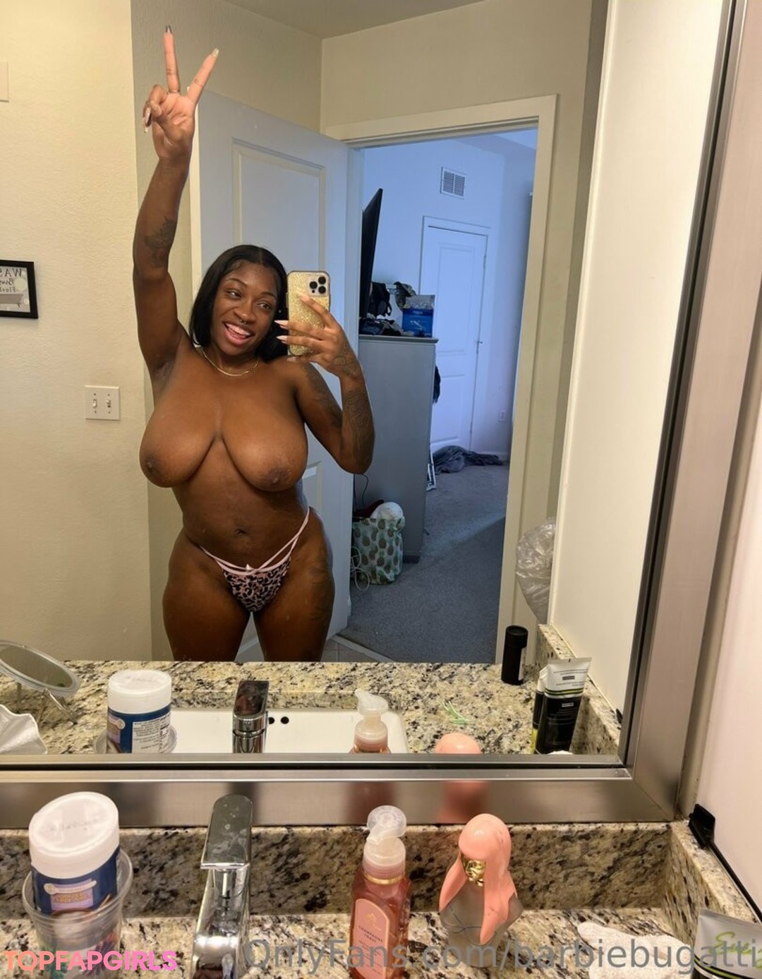 Nacktes geleaktes OnlyFans-Foto von Barbie Bugatti #1588