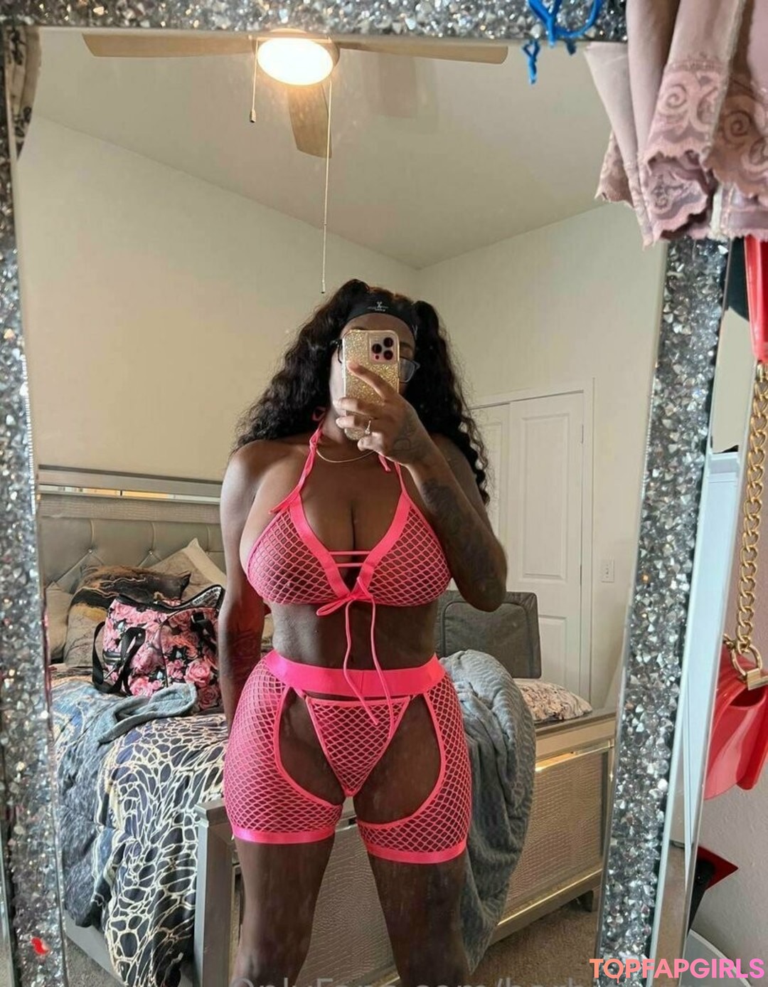 Nacktes geleaktes OnlyFans-Foto von Barbie Bugatti #1623