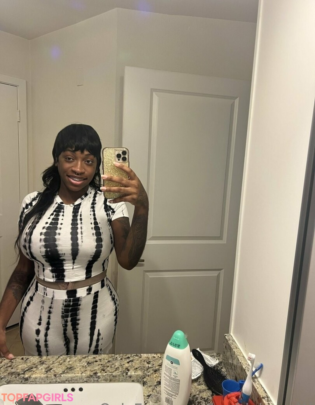 Nacktes geleaktes OnlyFans-Foto von Barbie Bugatti #1636