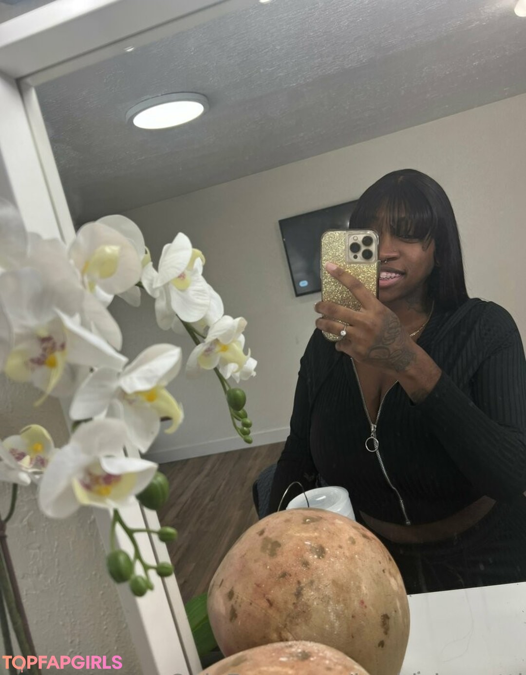 Nacktes geleaktes OnlyFans-Foto von Barbie Bugatti #1745